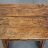 Table basse/d'appoint espagnole antique en bois fruitier