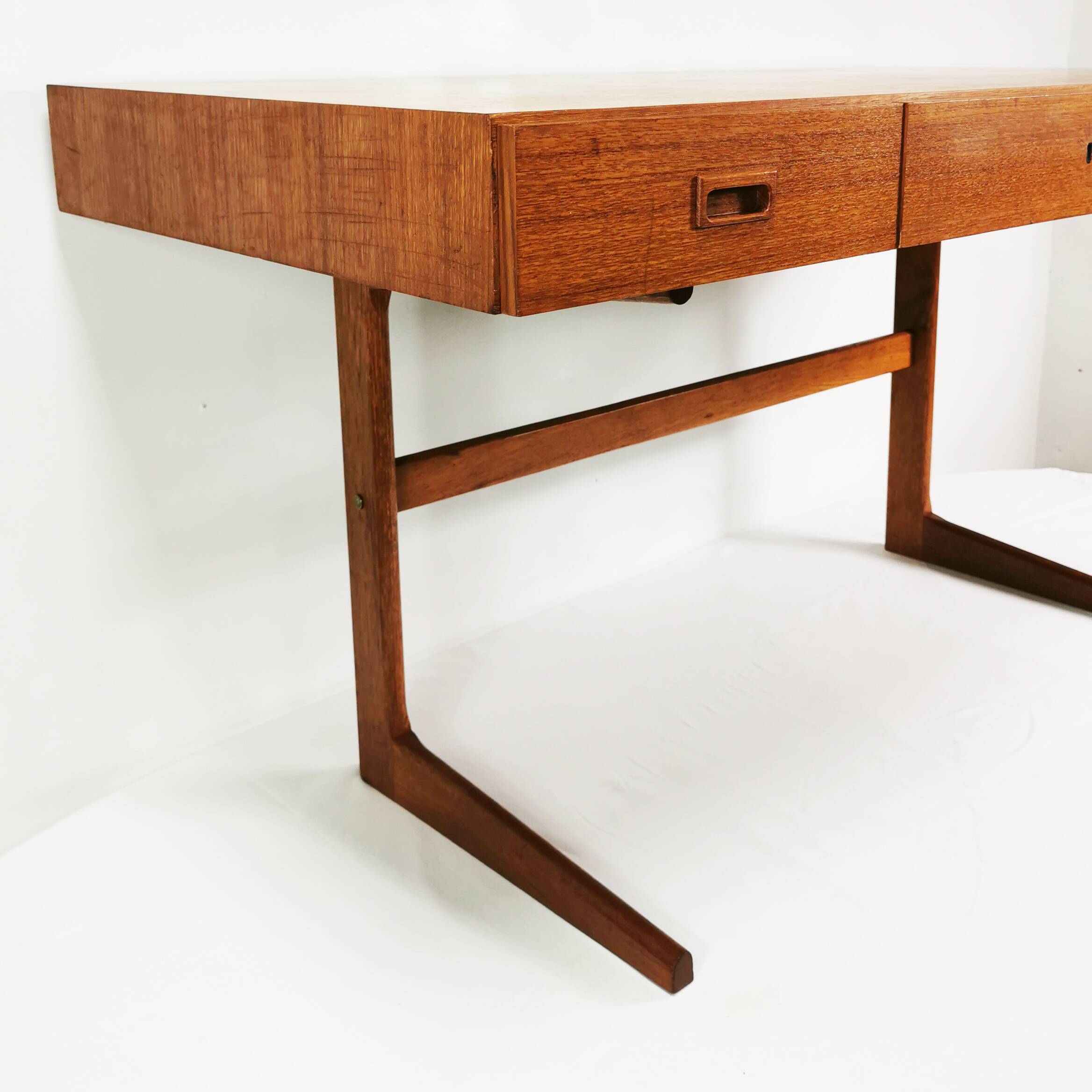 Modernist teak desk, designed by Gorg Petersen, Denmark, 1960s