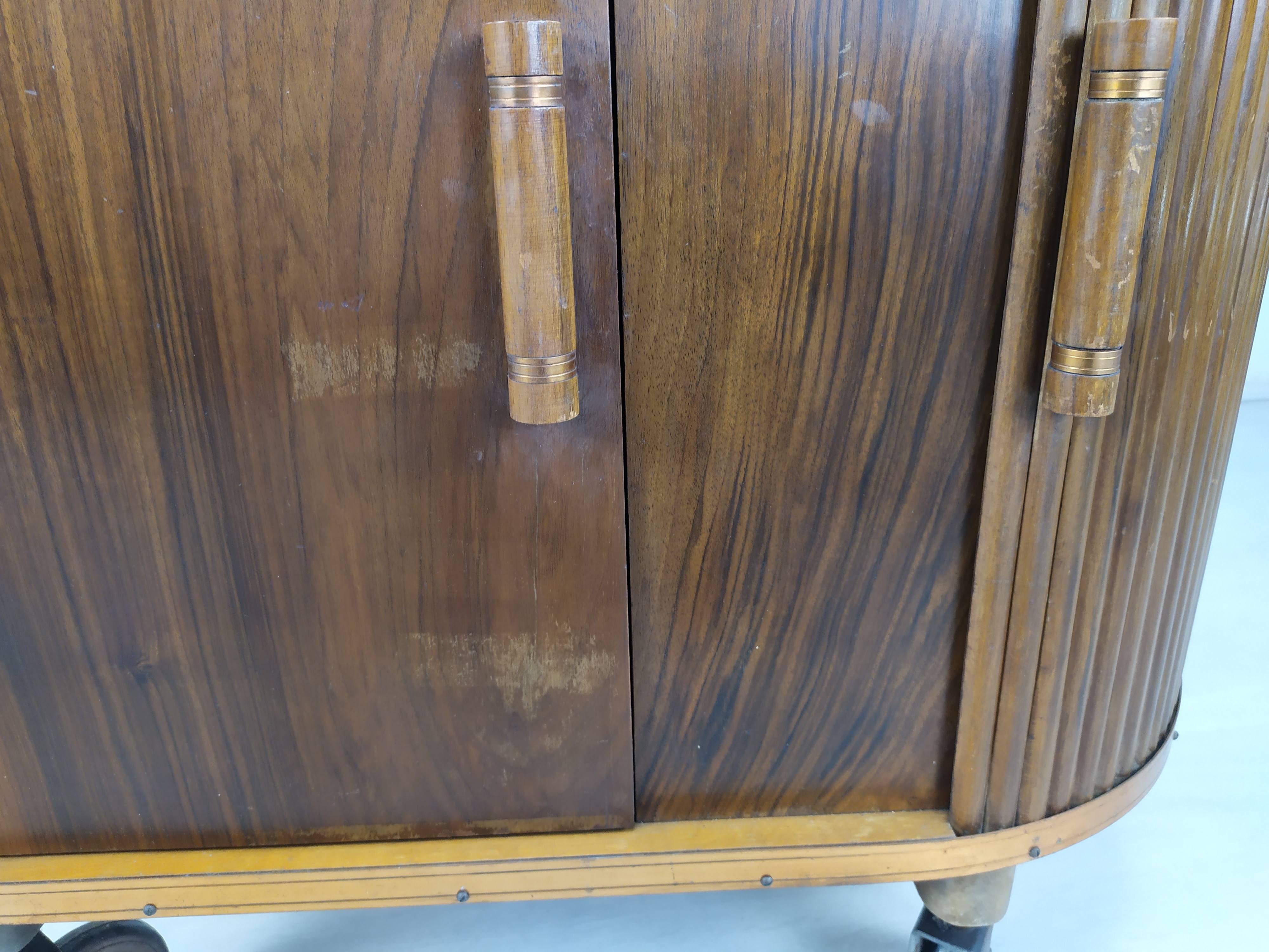 Rolling service art deco bar