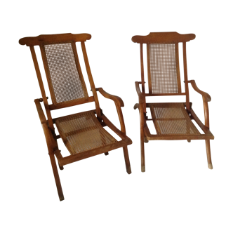 Deux chaises longues transatlantique cannées anciennes