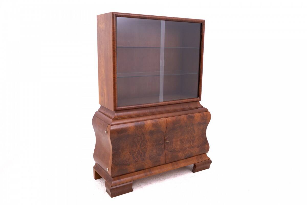 Art Deco display cabinet, Western Europe, circa 1920.