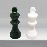 1970s Italian Volterra Alabaster Chess Set in Rare Forest Green and White