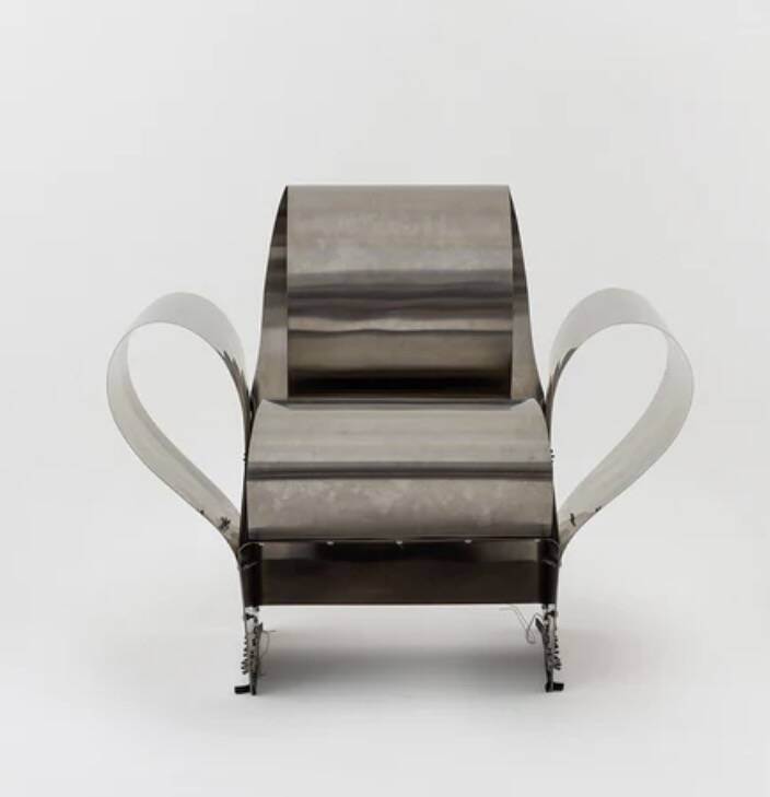 Chaise well tempered Ron Arad