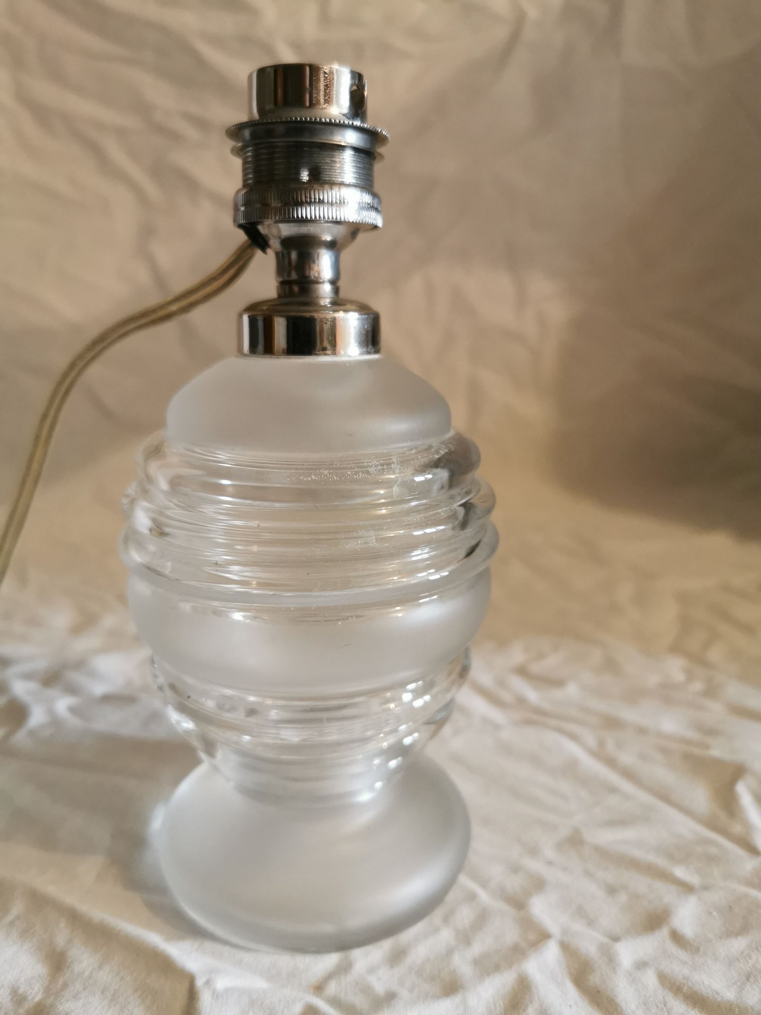 Art Deco frosted glass globe lamp