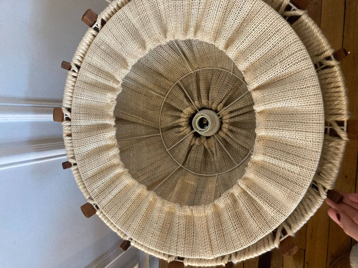 Suspension vintage scandinave en bois