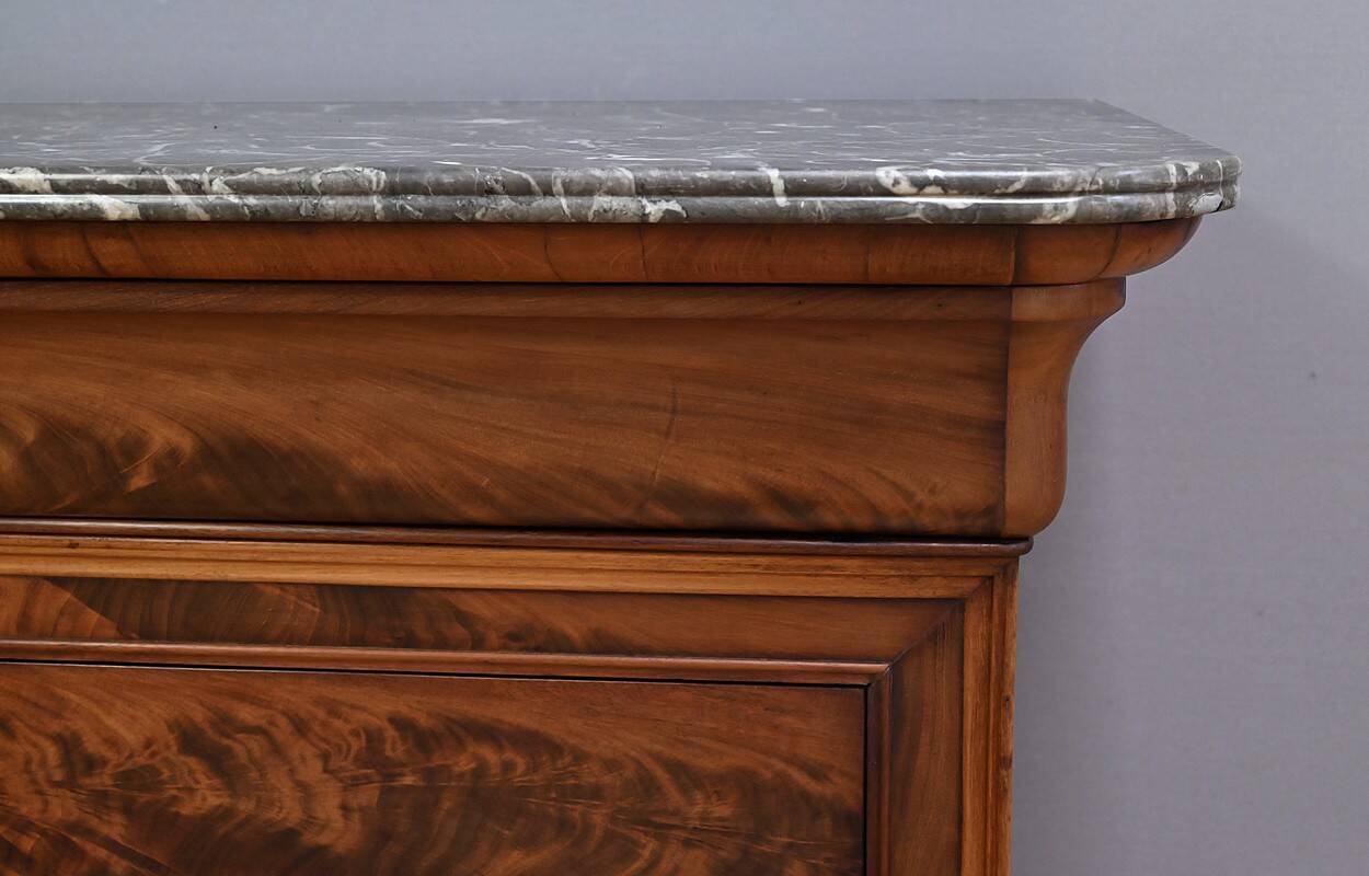 Mahogany chest of drawers, Louis-Philippe style – Late 19th century