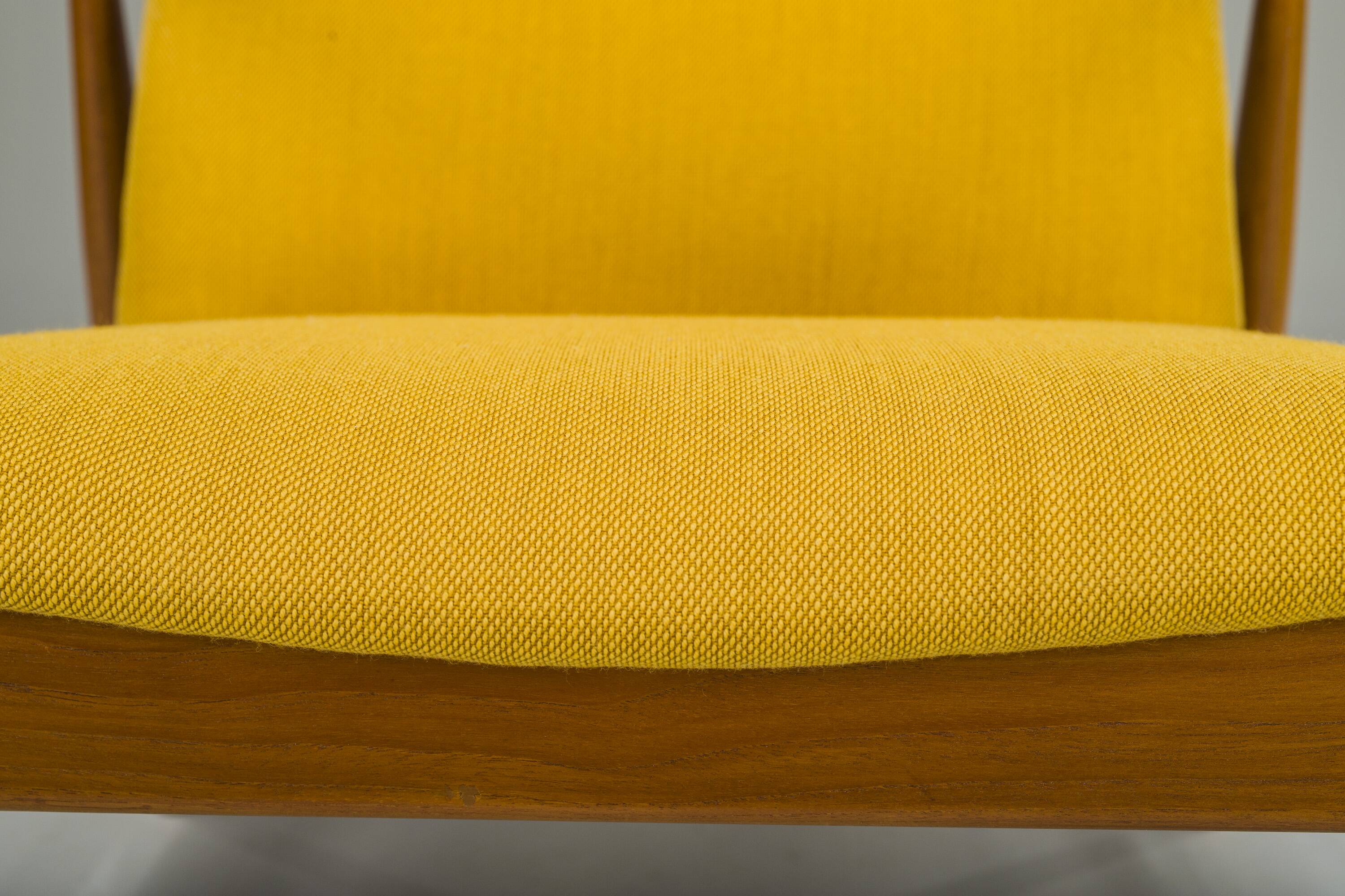 Mid-Century Danish Easy Chairs Model 138 by Finn Juhl for France & Søn, 19