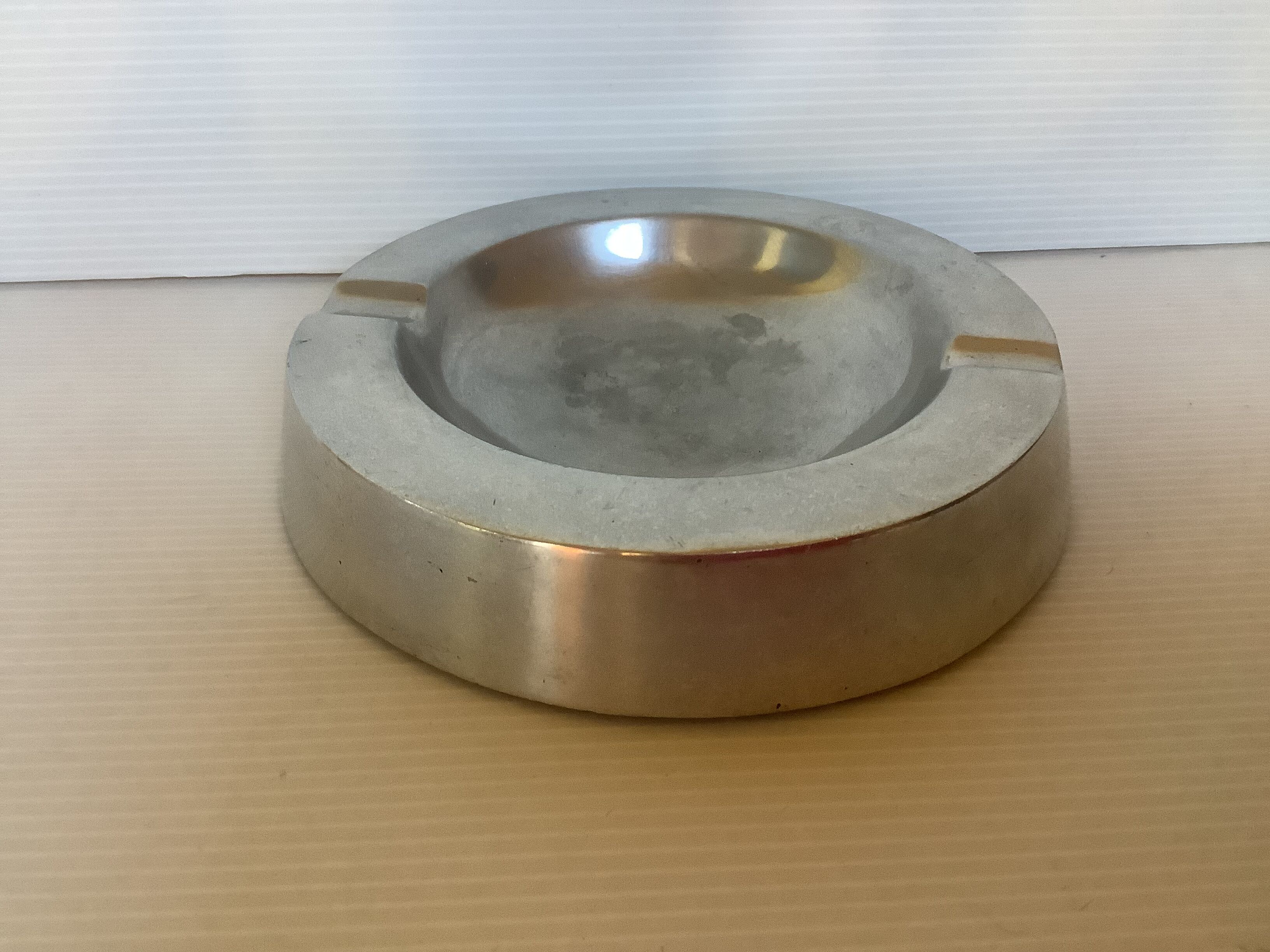 Empty ashtray metal pocket