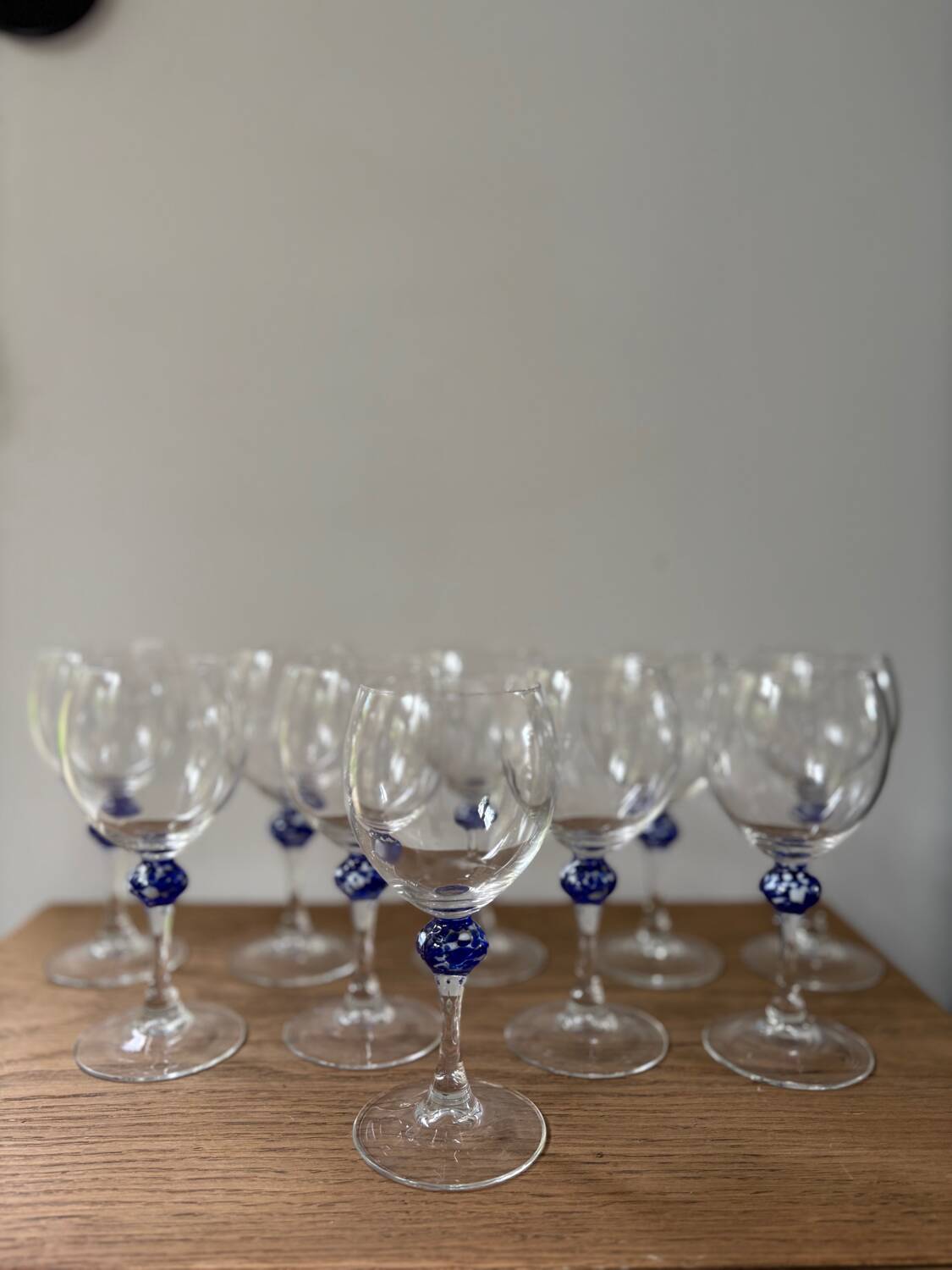 Set of 10 Luminarc Louisiana wine glasses