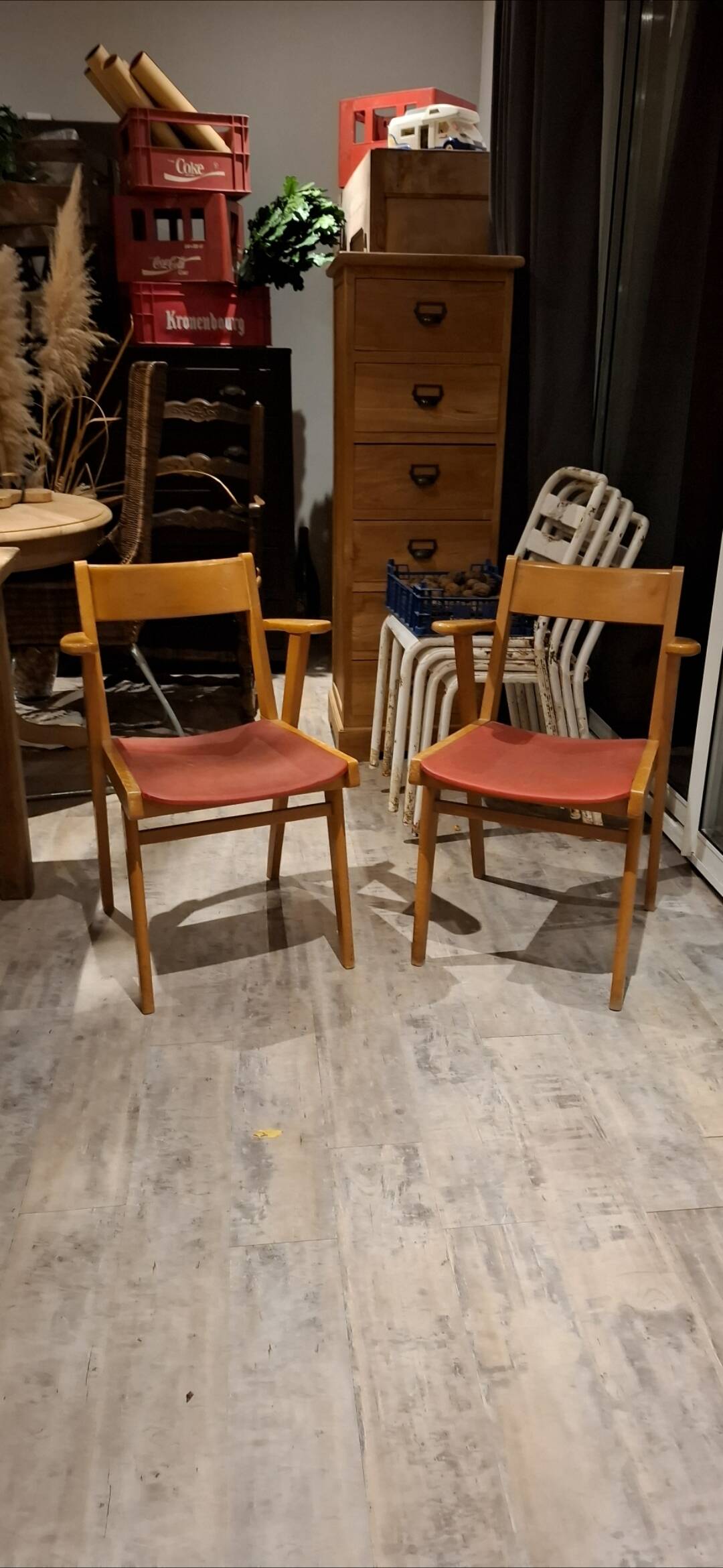 Paire de chaises années 50