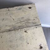 Patinee farm table