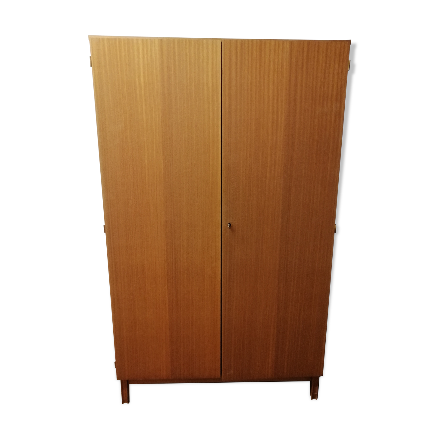 Armoire vintage pieds compas