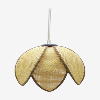 Lotus hanging lamp in natural fibres