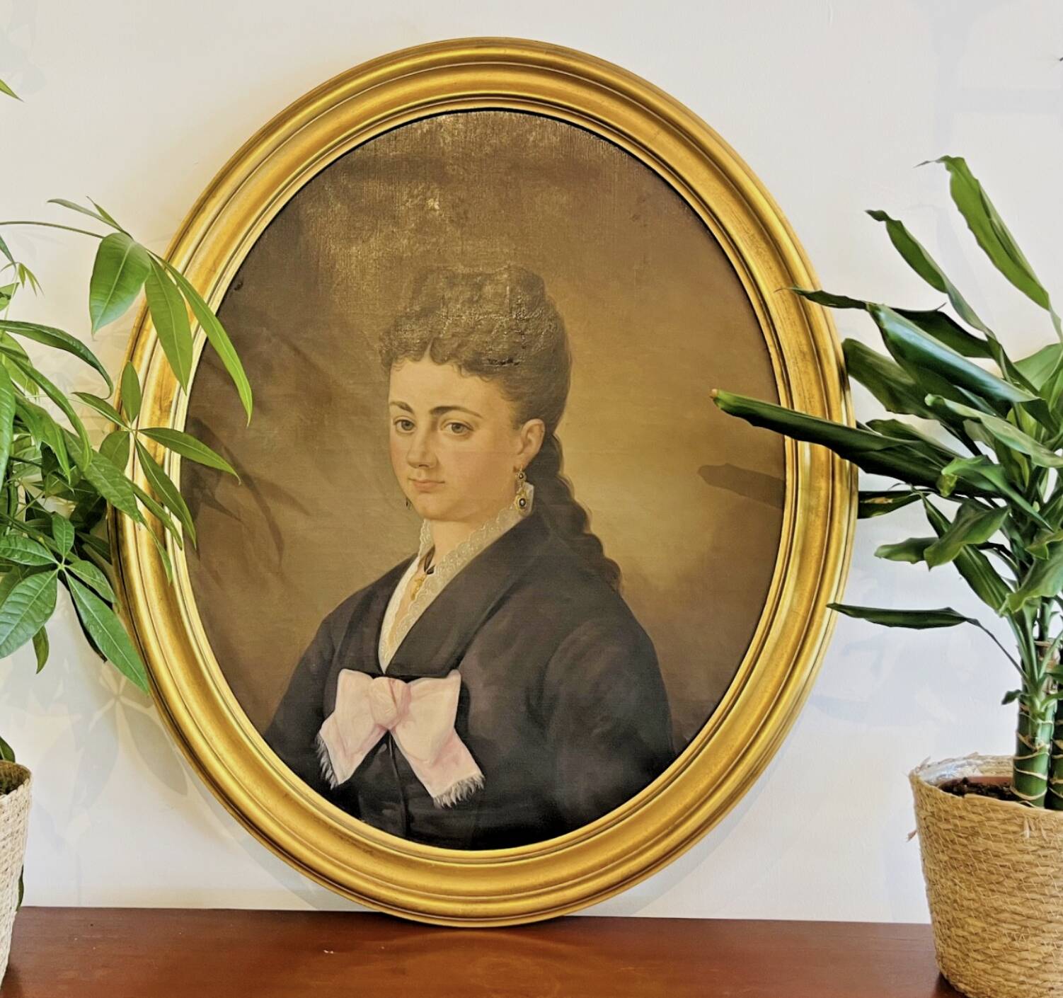 19th century female portrait – Oil on canvas