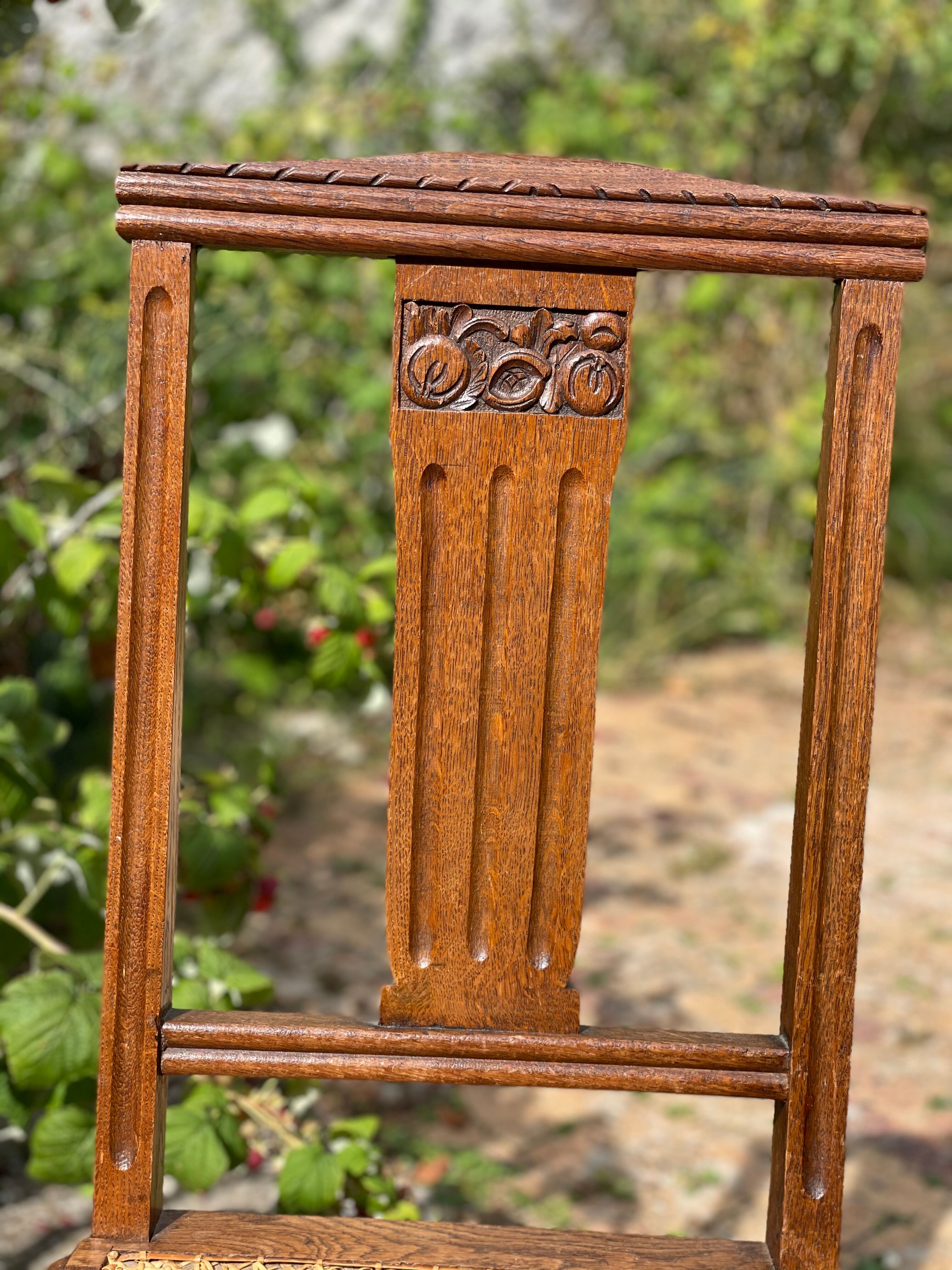 Lot 2 chaises anciennes