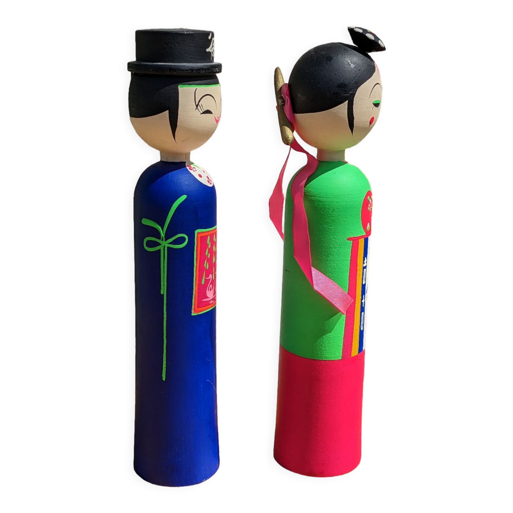 Kokeshi doll as a couple