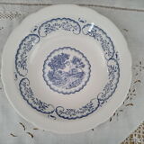 Digoin Sarreguemines round hollow dish, Bernadette model