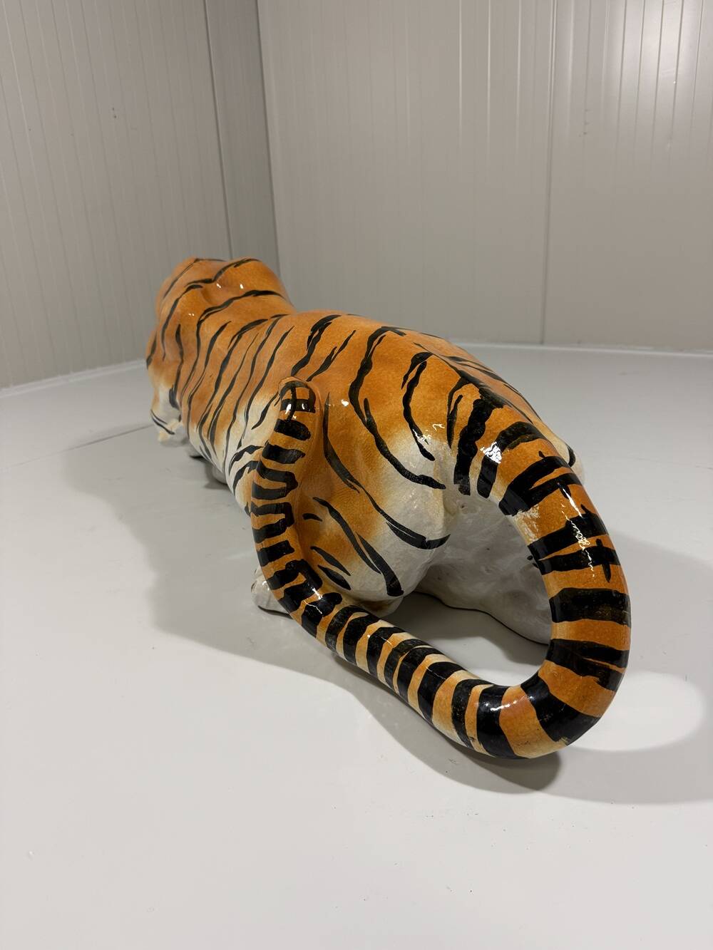 Grand tigre en céramique italienne des années 1970
