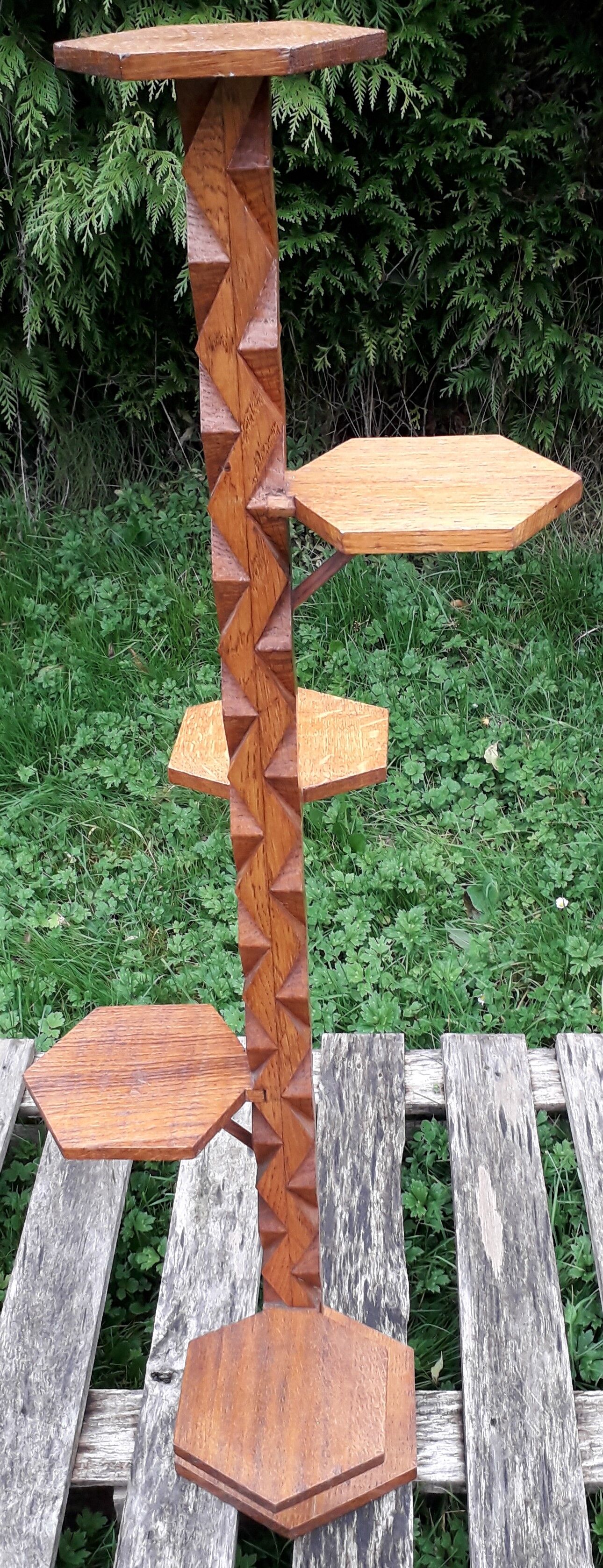 Porte pots en bois