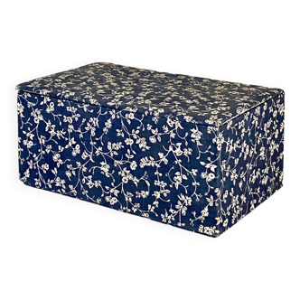Sewing box