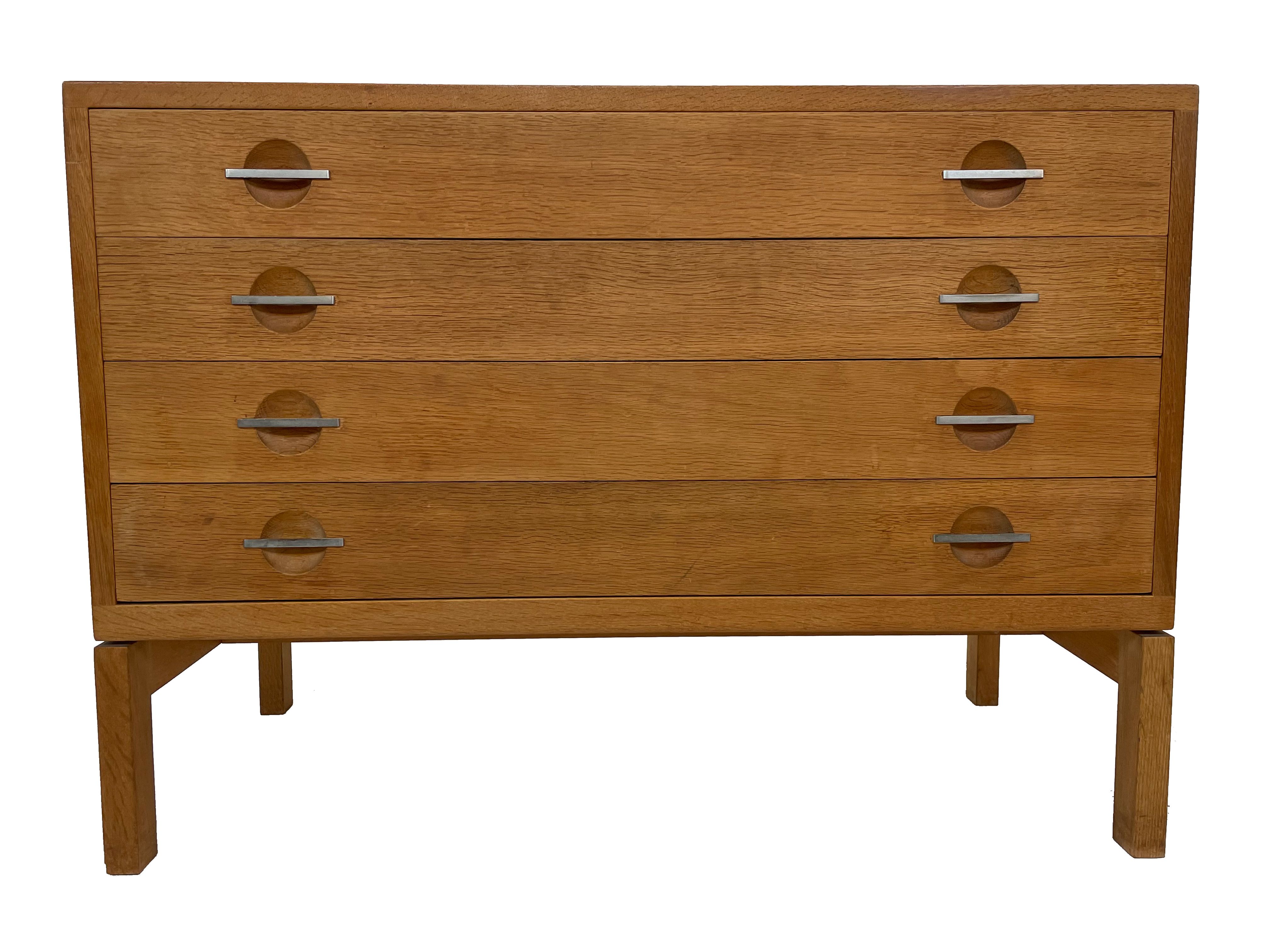 Hans J Wegner oak chest of drawers for RY Møbler, Denmark 60