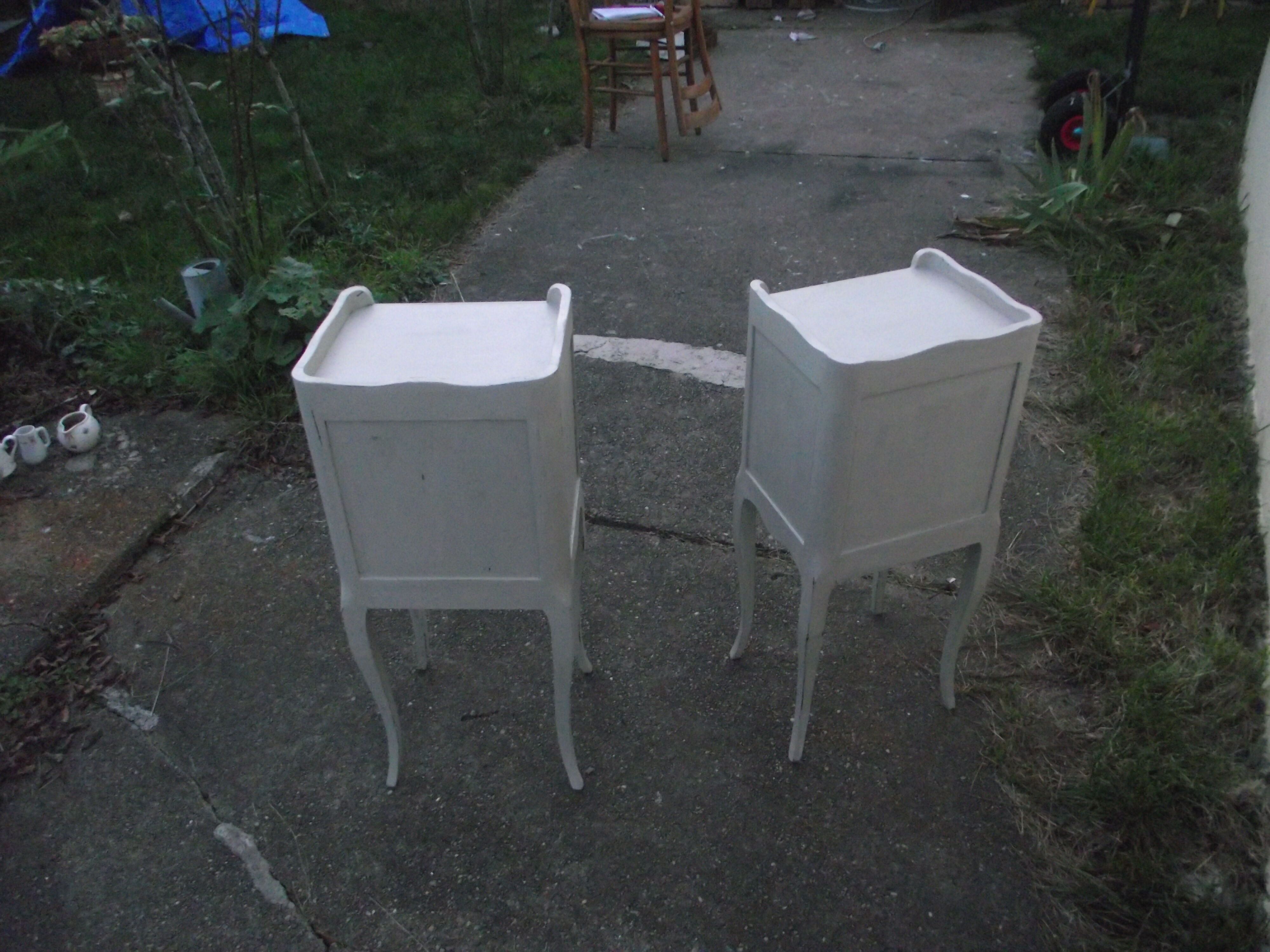 Pair of Louis XV-style bedsides