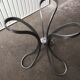 Table ronde design années 70