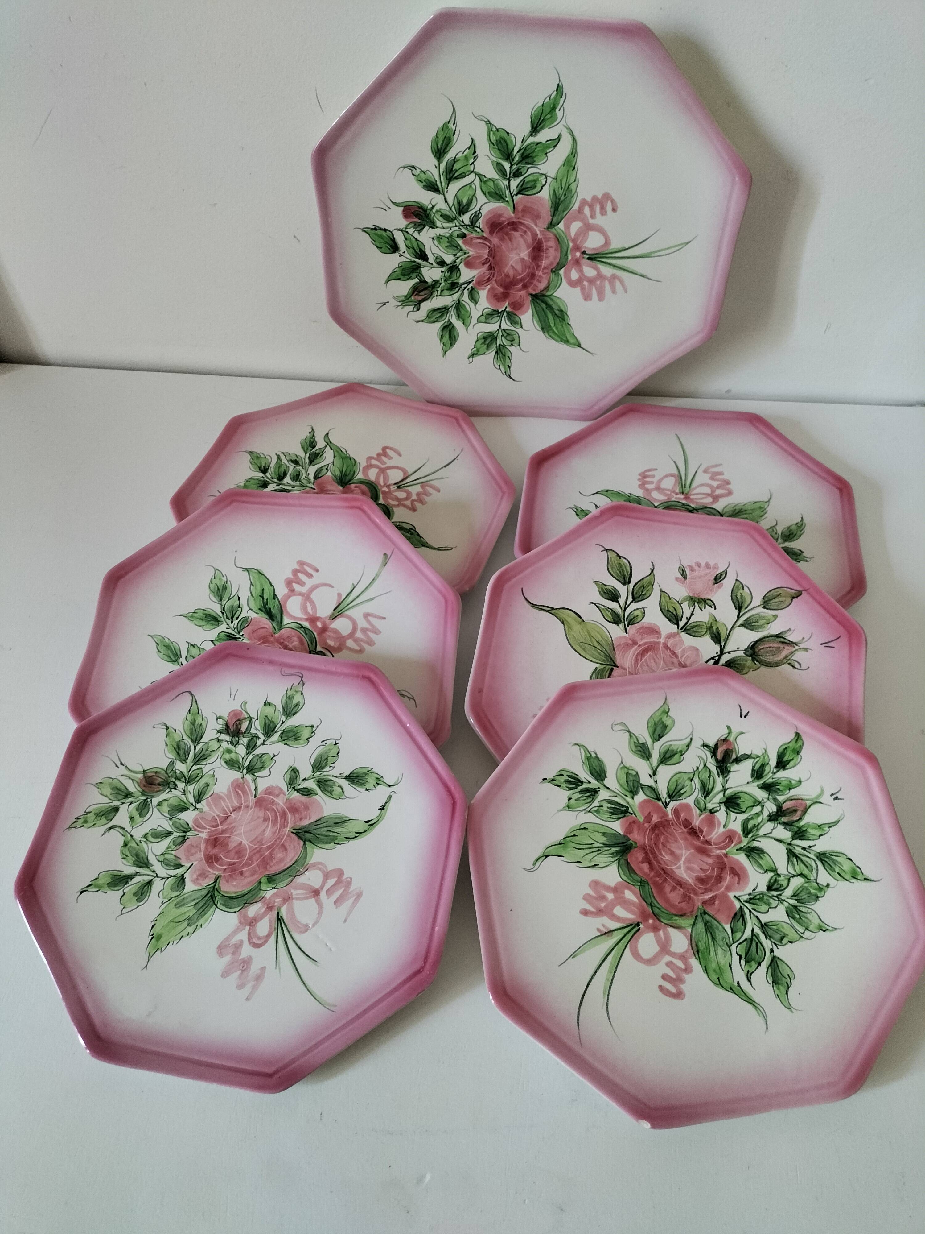 dessert plates and serving dish in earthenware – hand-painted decoration