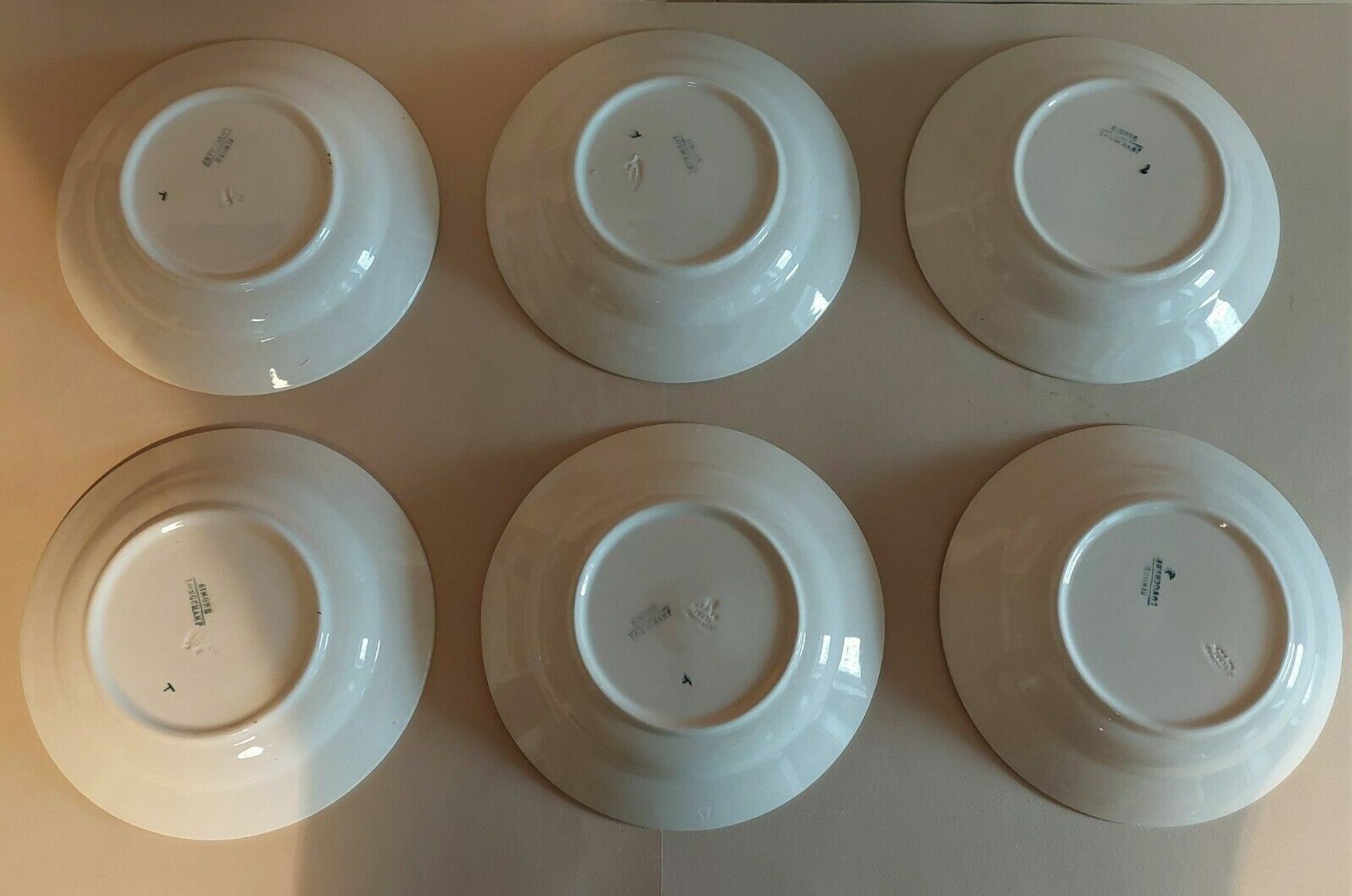 Assiettes creuses série de six faïence de Longchamp décor Simone