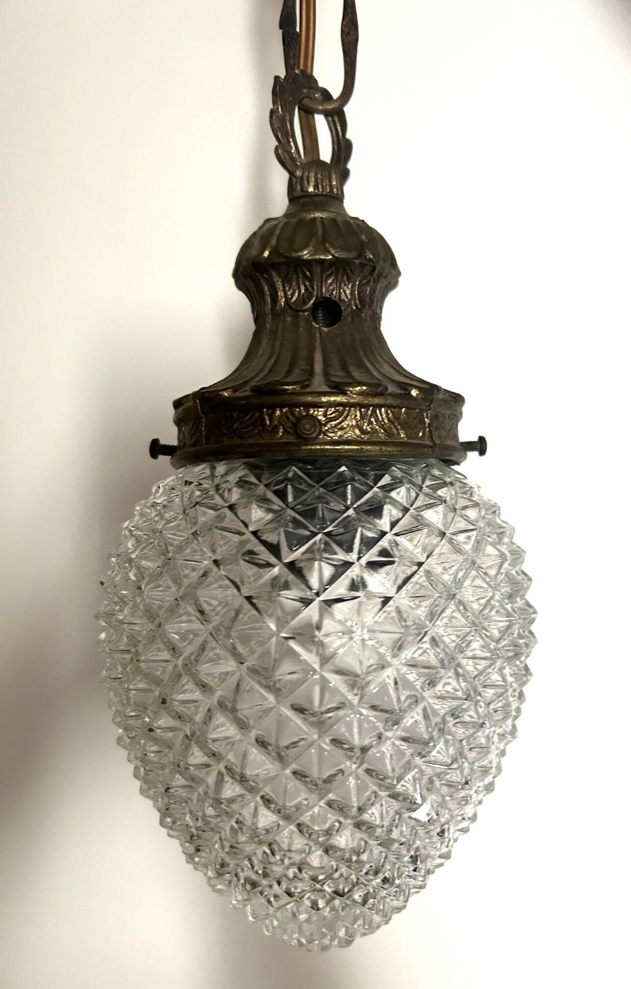 Brass pineapple pendant light
