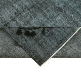 Handmade contemporary oriental 1980s 162 cm x 262 cm black carpet