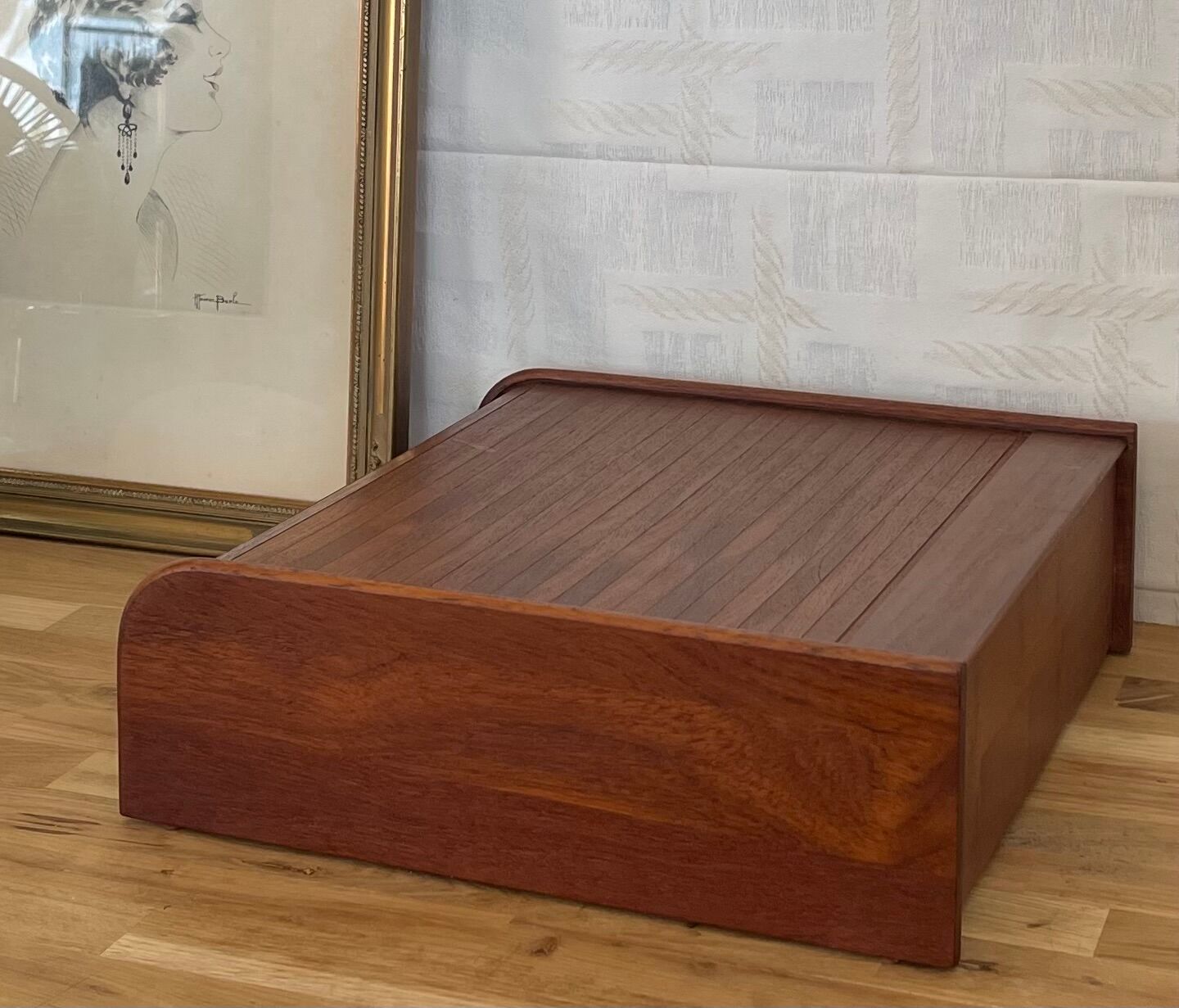 Vintage curtain binder