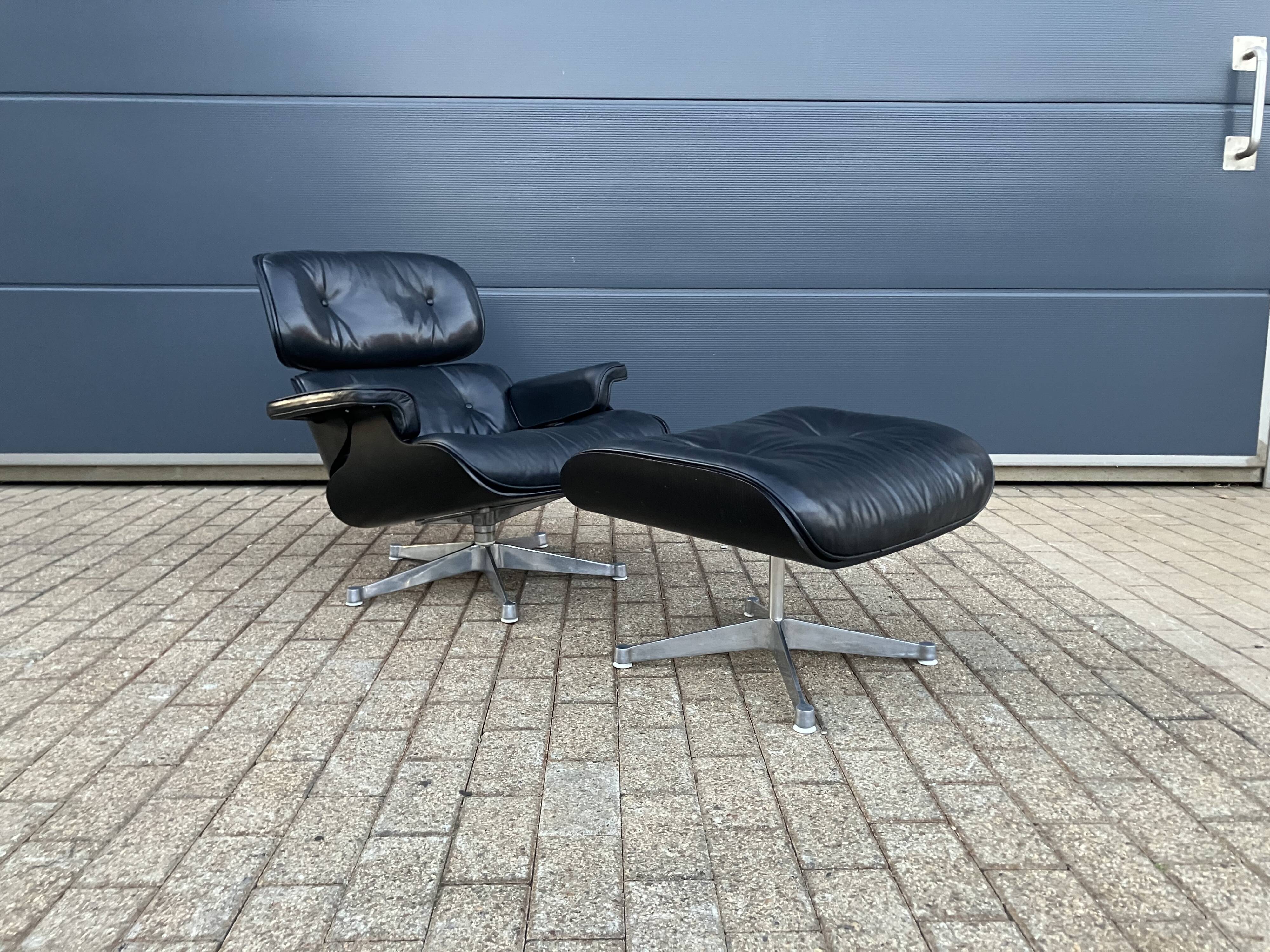 Vitra Eames lounge chair met Ottoman. Jaren 70. In Topstaat!
