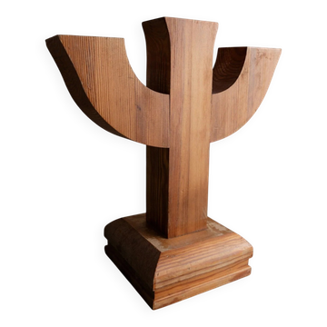 Support de bougie en bois, bois massif, fabriqué en Italie, silhouette à trois bras des années 1950.