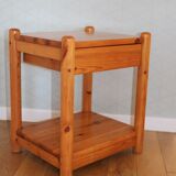 Pine bedside table with one drawer