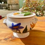 Marais Pottery