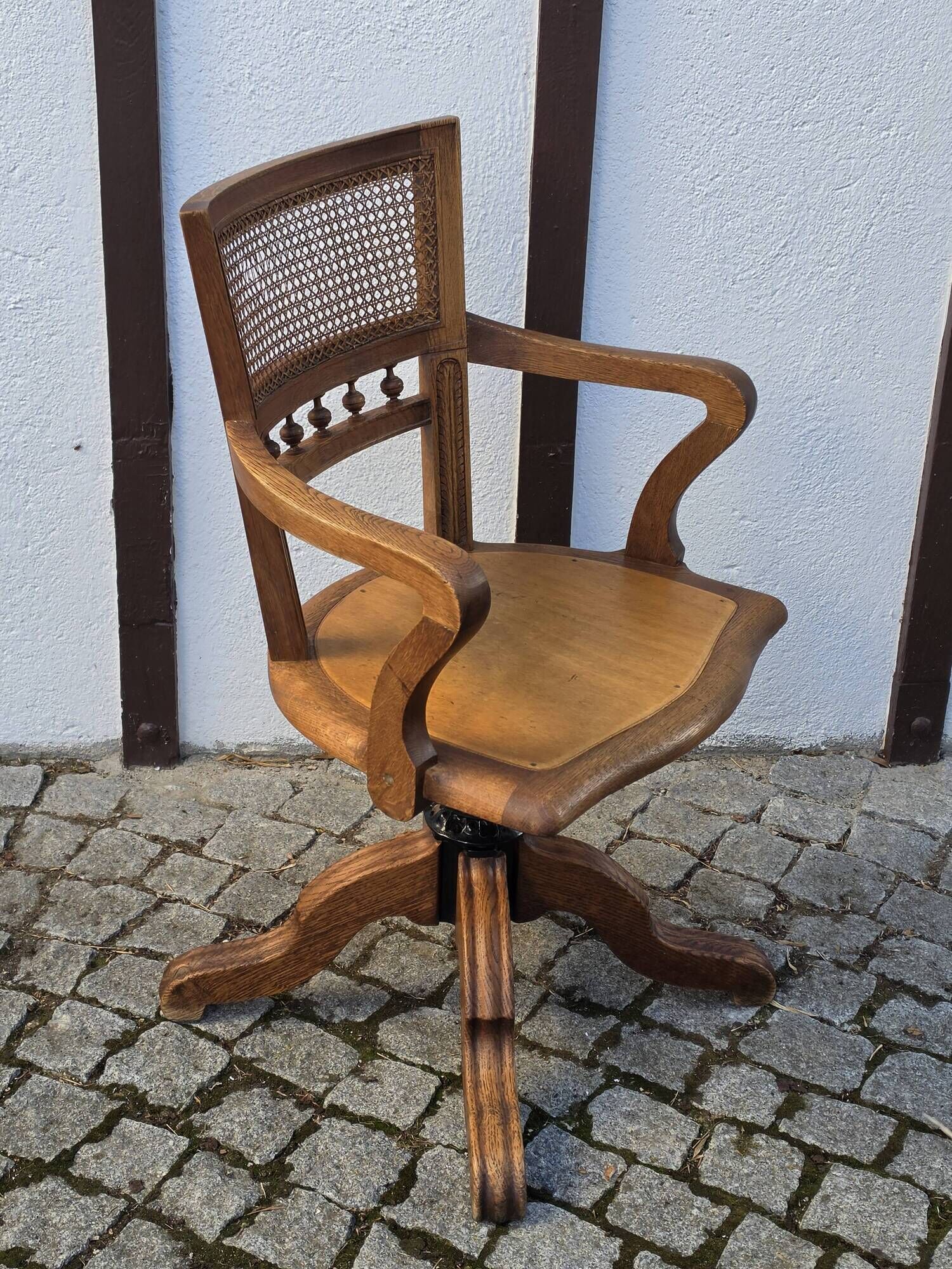 Victorian oak swivel armchair