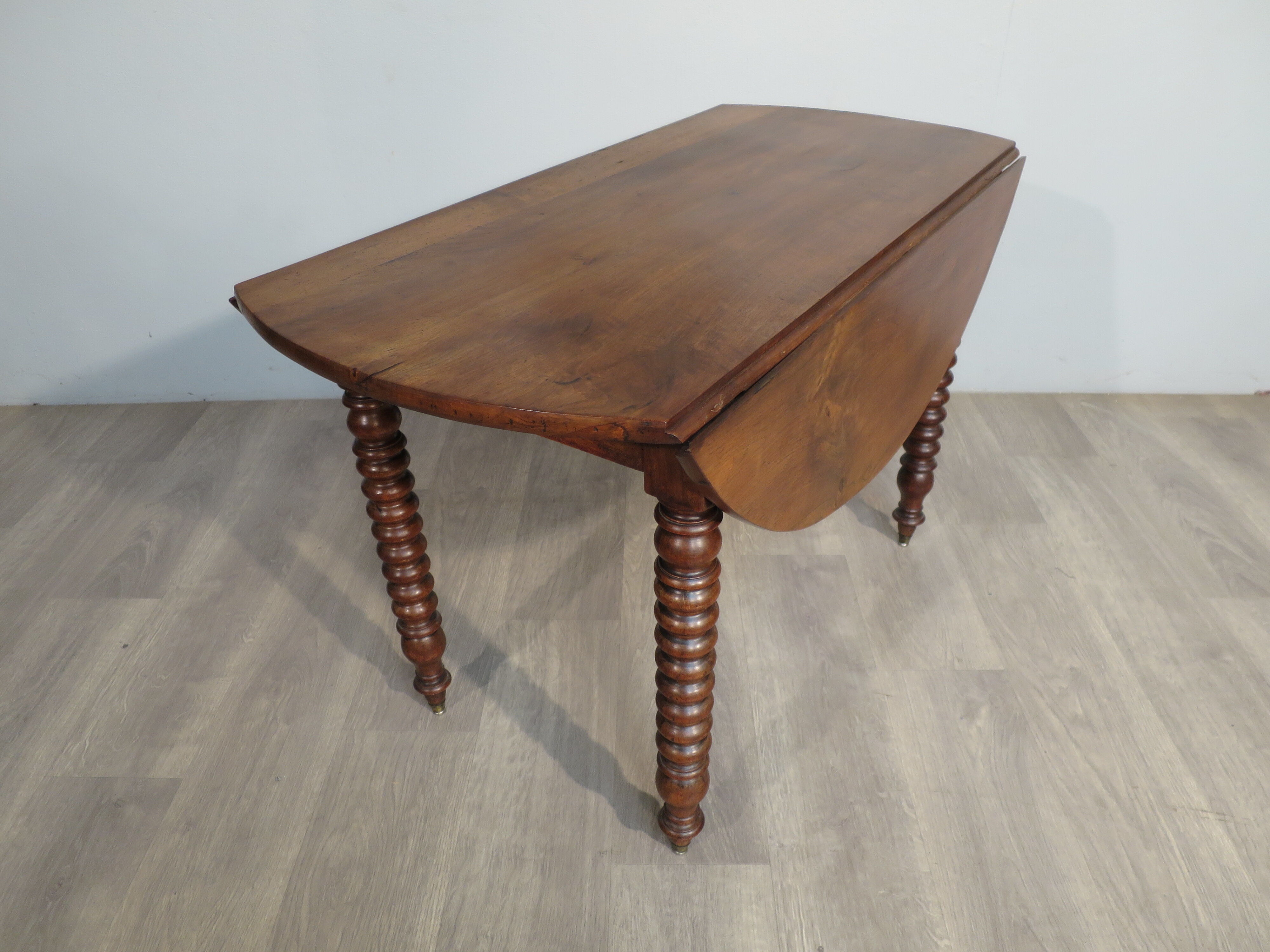 Louis Philippe walnut roundtable