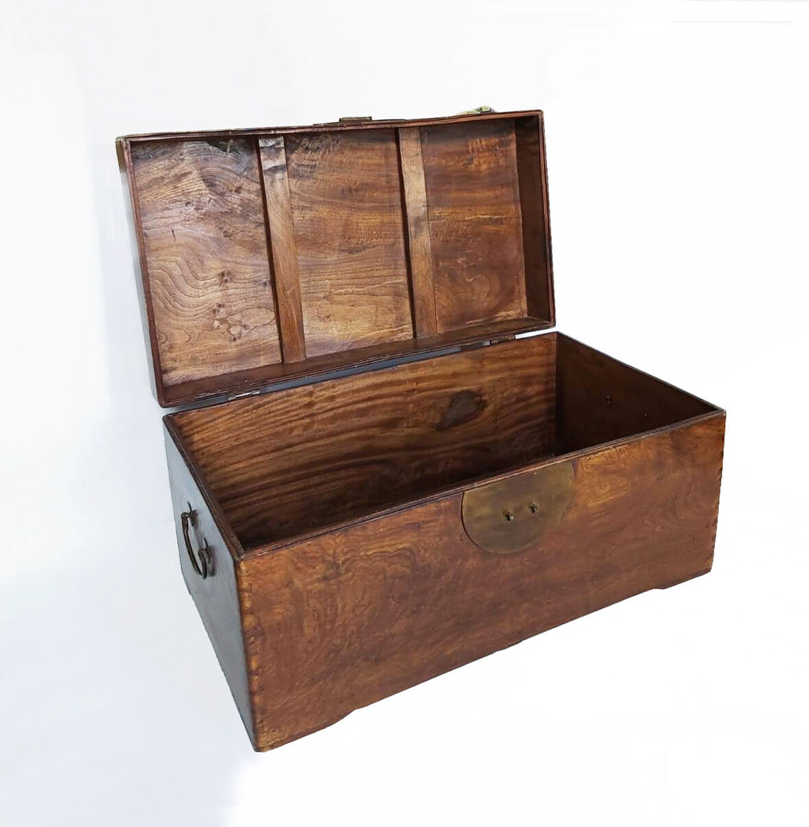 Ancient Chinese precious wooden chest
