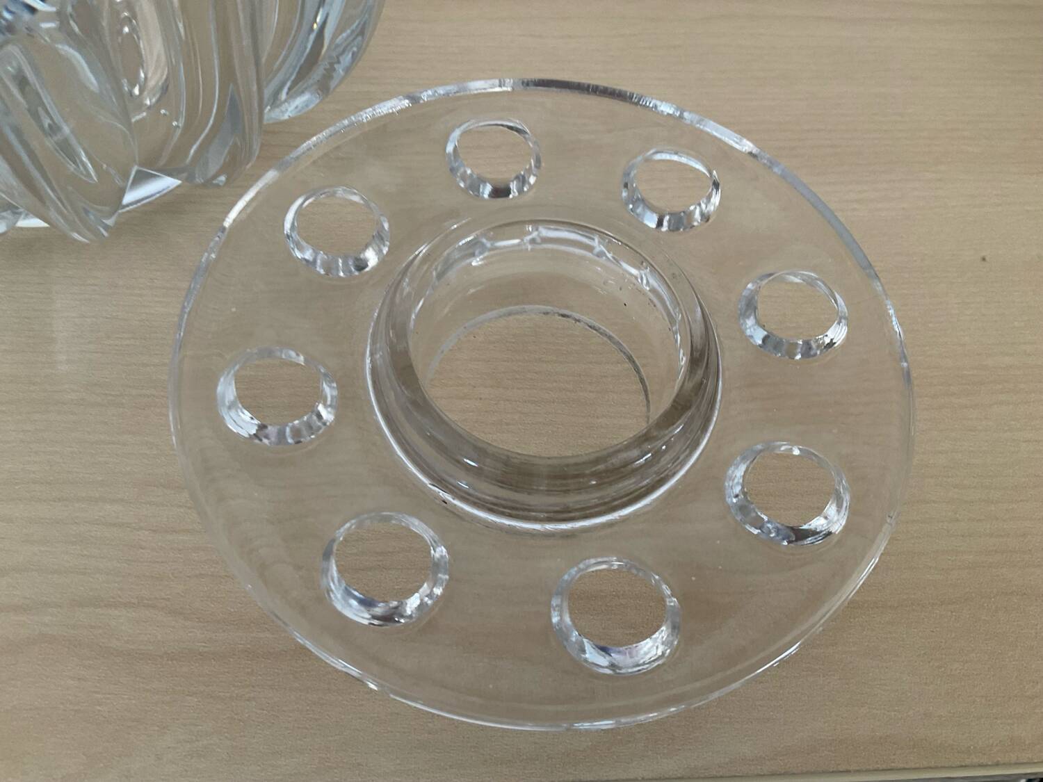 Vase pique fleurs en cristal des années 70