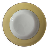 White and pastel yellow Amandinoise plates
