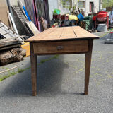 Table de ferme pied fuseau