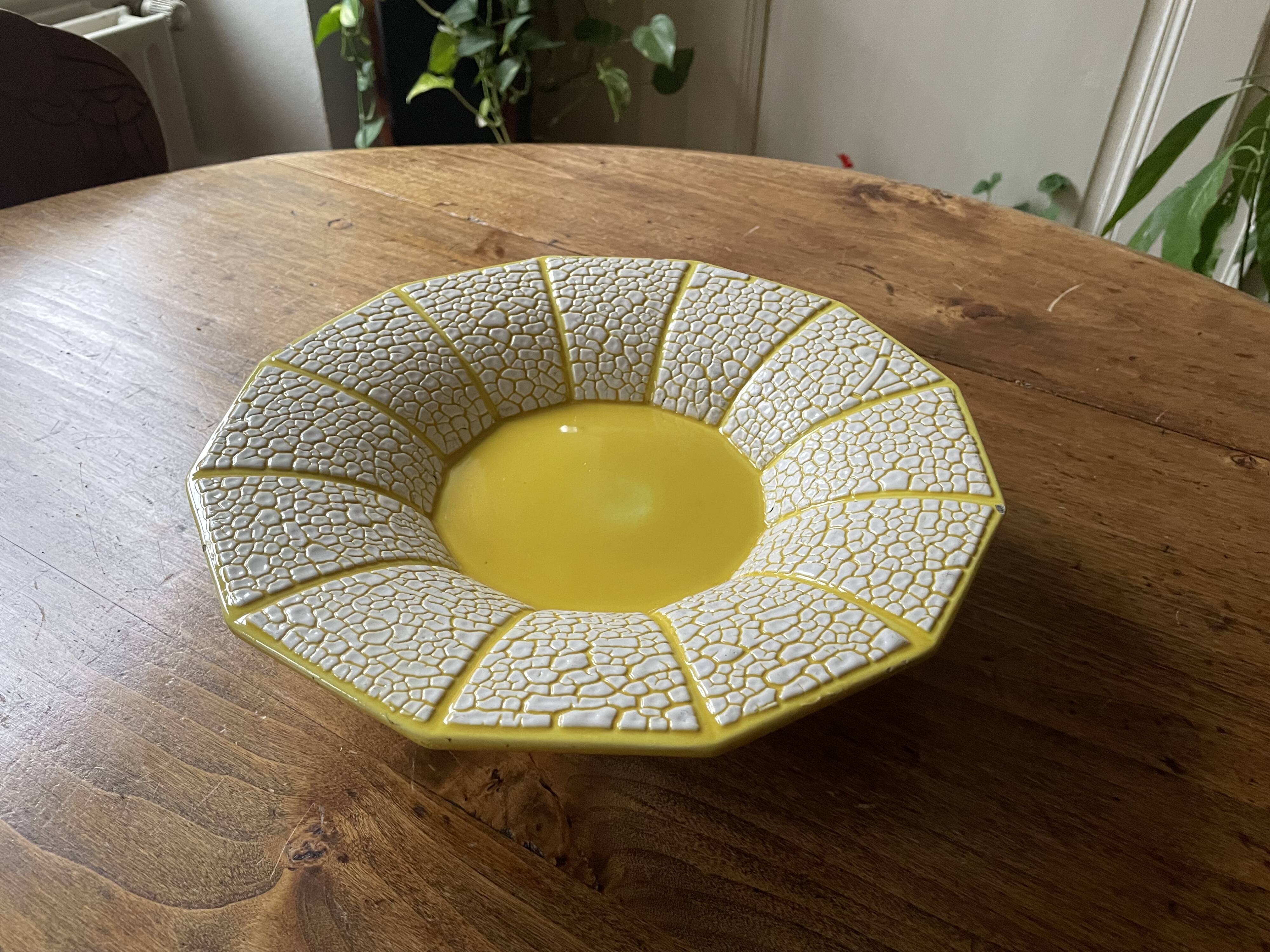 Old salad bowl, fruit bowl - yellow and white ceramic, vintage