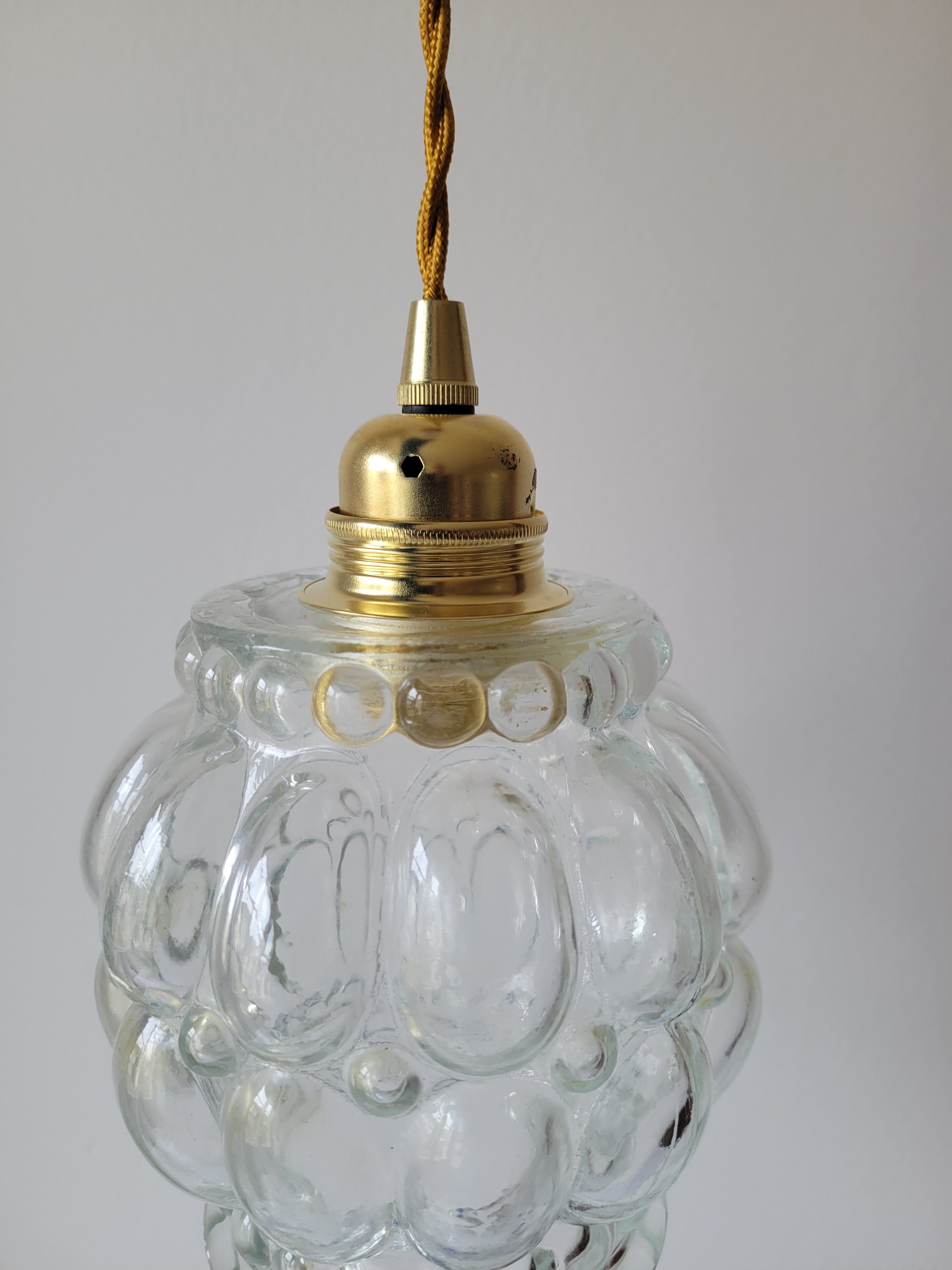 Bubbles molded glass pendant lamp