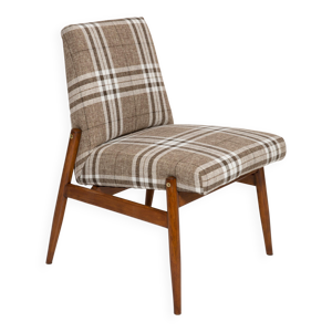 fauteuil beige à carreaux