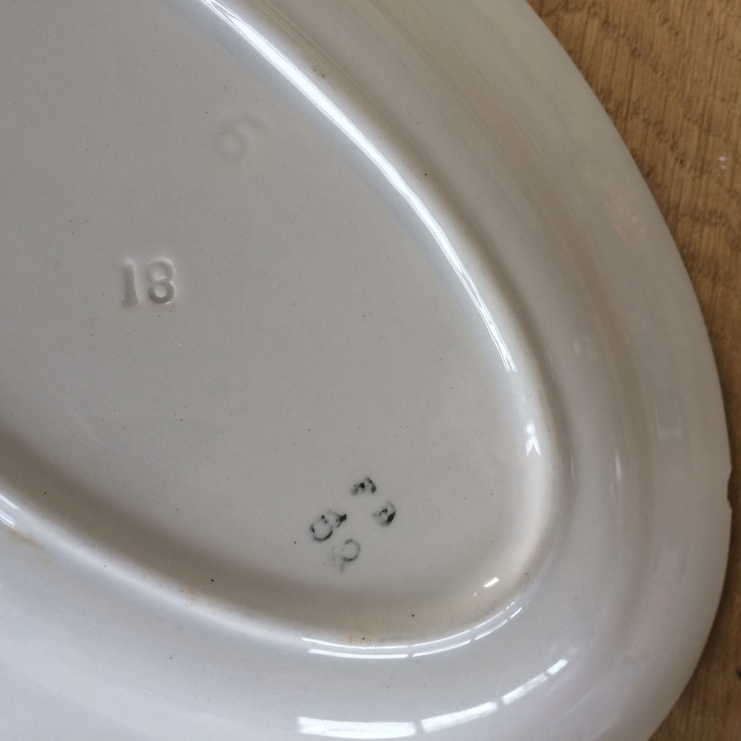 Badonviller serving dishes