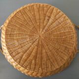 Old woven wicker fruit basket, wicker bread basket, round wicker wicker basket