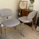 Suite de 4 chaises modèle 420-44, attribuées à Pierre Paulin pour Stee