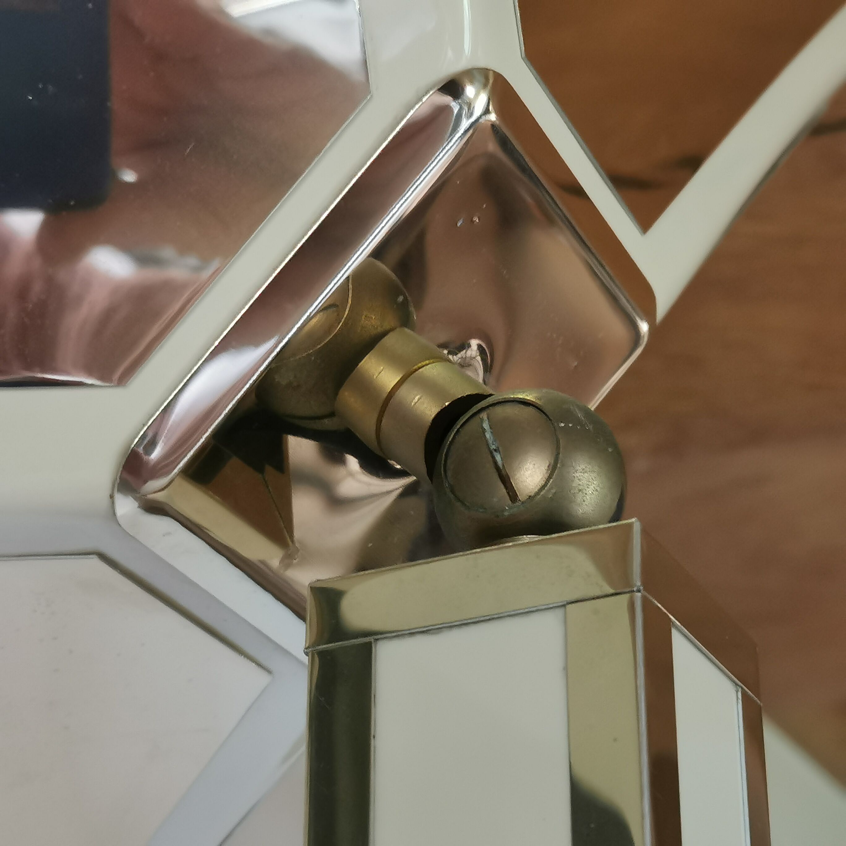 Halogen lamppost 80s