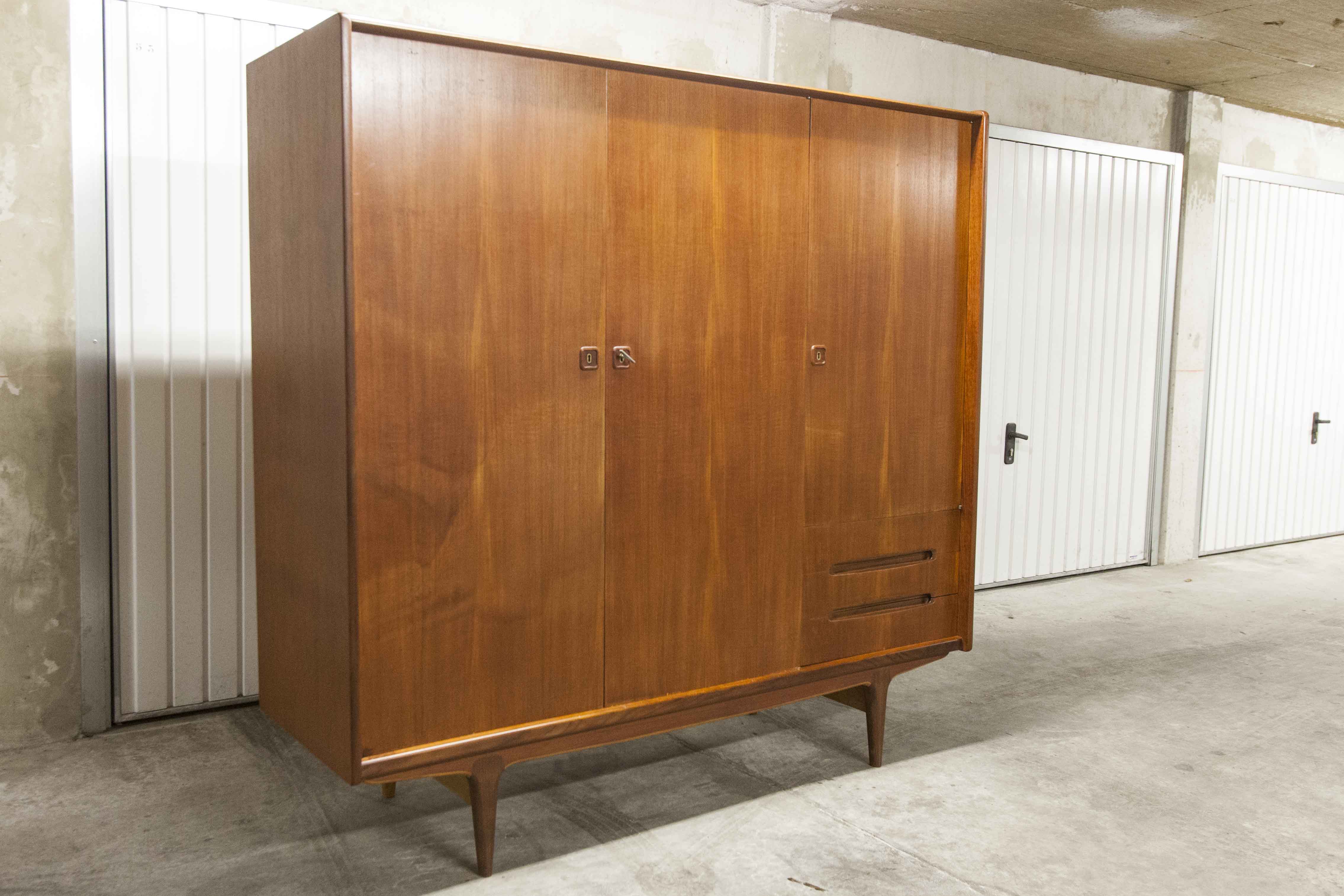 Scandinavian wardrobe 1960 Simat teak